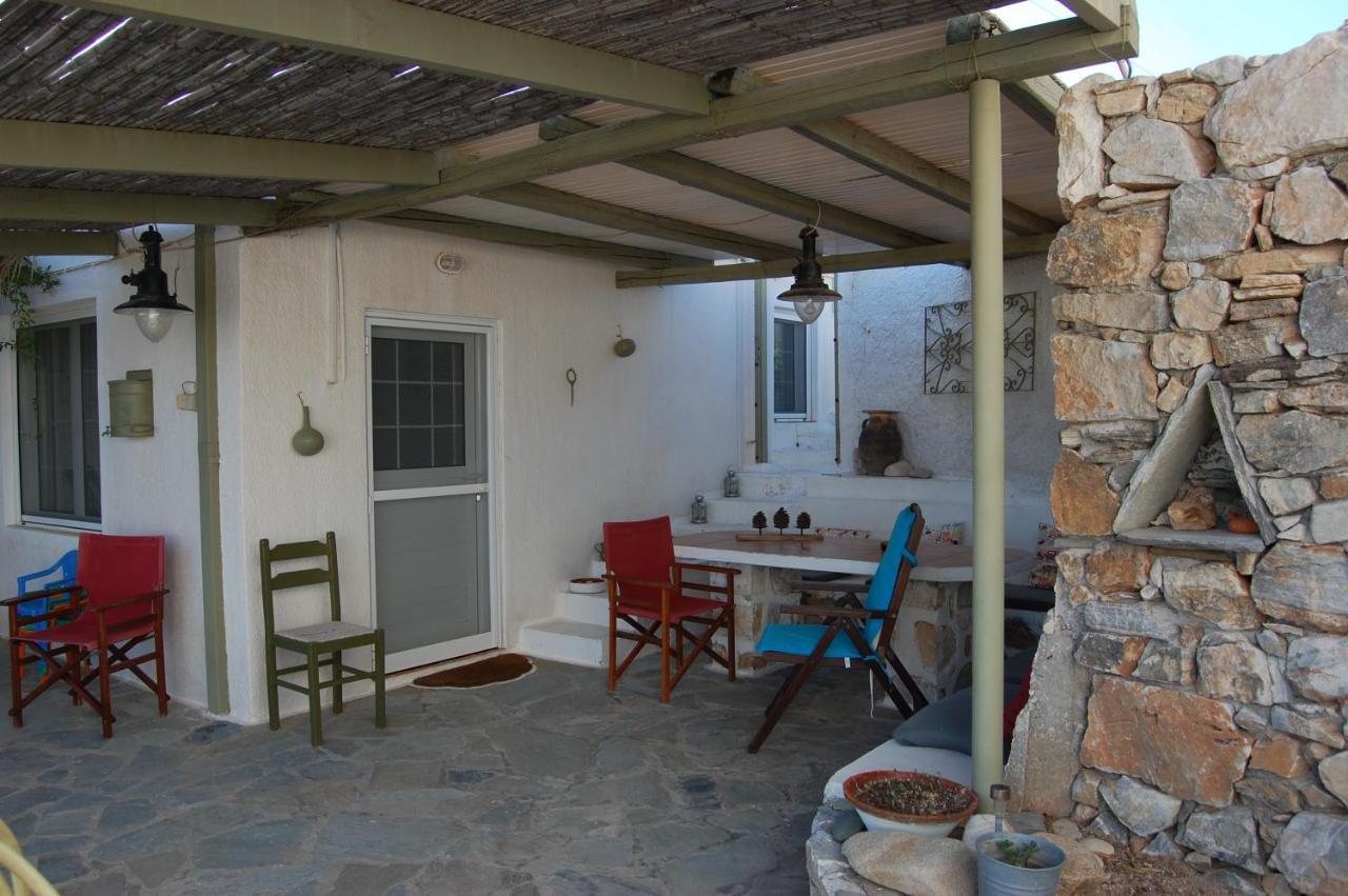 Cosy Studio In Allopronoia Sikinos Alopronia Luaran gambar